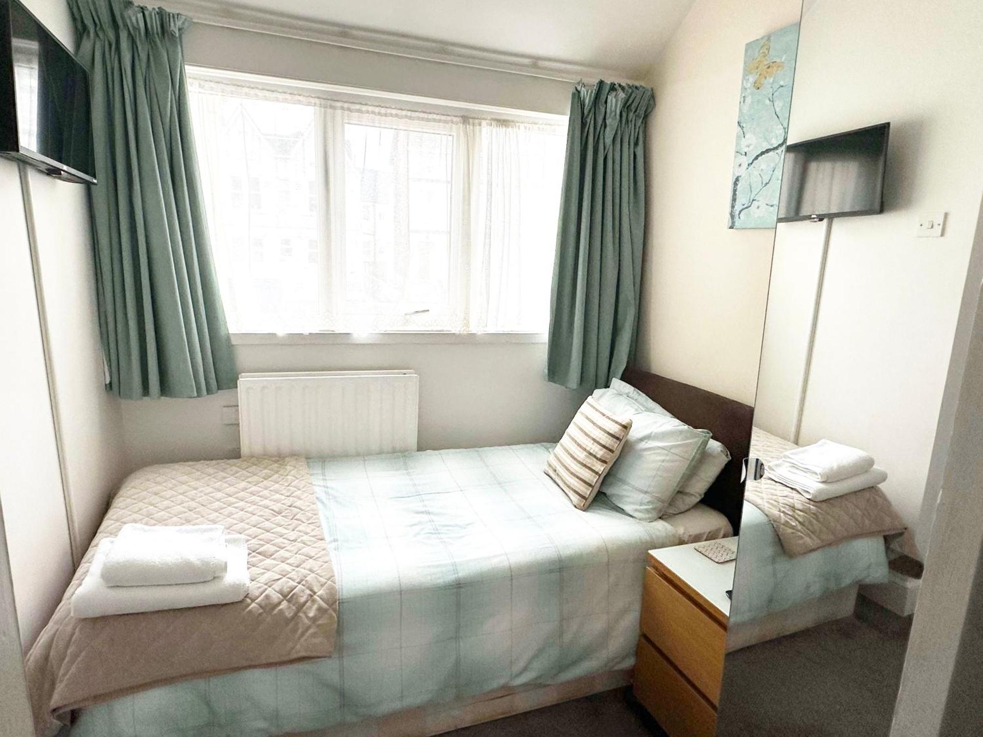 Esk Vale Guest House Portsmouth Eksteriør billede